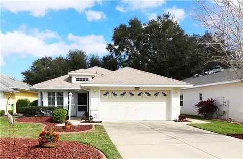 21416 Royal Street Georges Lane Leesburg FL 34748