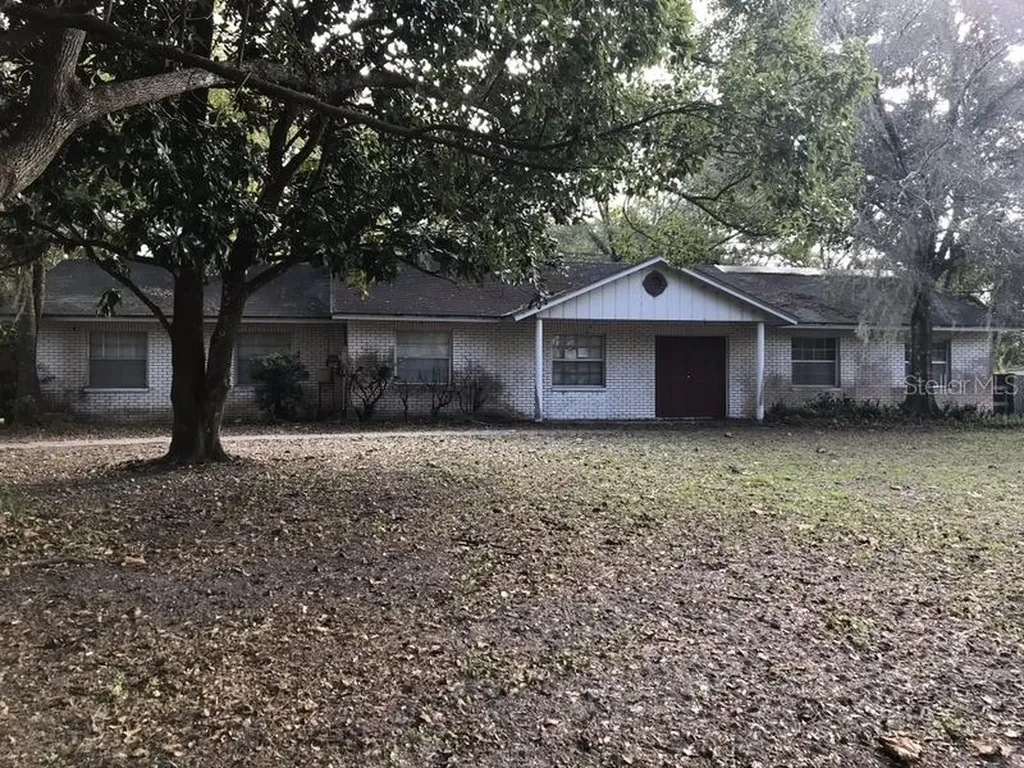 15309 Indian Head Drive Tampa FL 33618