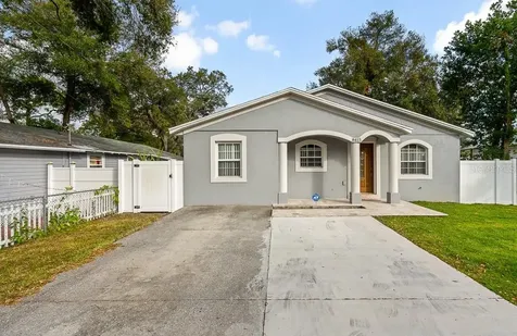 8415 N Hamner Avenue Tampa FL 33604