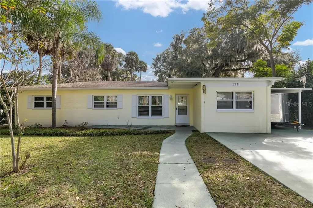 728 Marietta Street Leesburg FL 34748