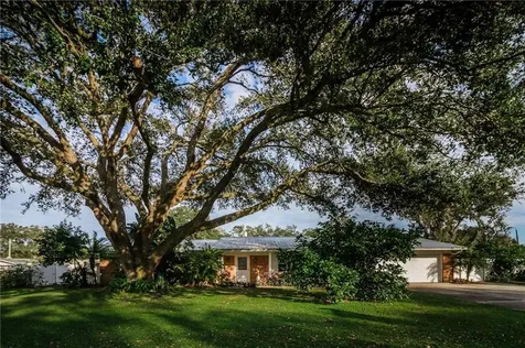 1315 Pleasant Place Lakeland FL 33801
