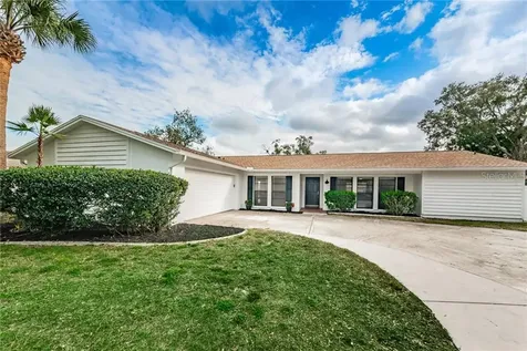 15513 Wetstone Drive Tampa FL 33613
