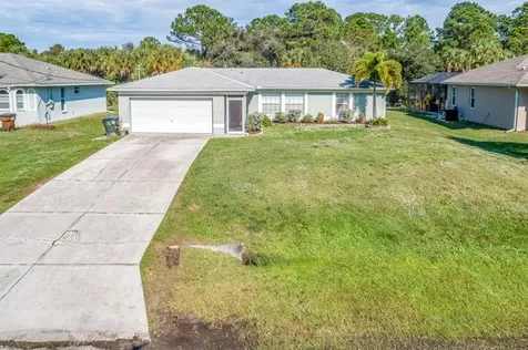 3078 Wyola Avenue North Port FL 34286