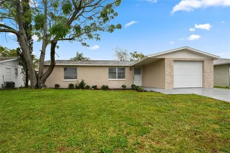 9315 Palm Avenue Port Richey FL 34668