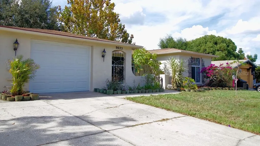 9025 Collage Lane Port Richey FL 34668
