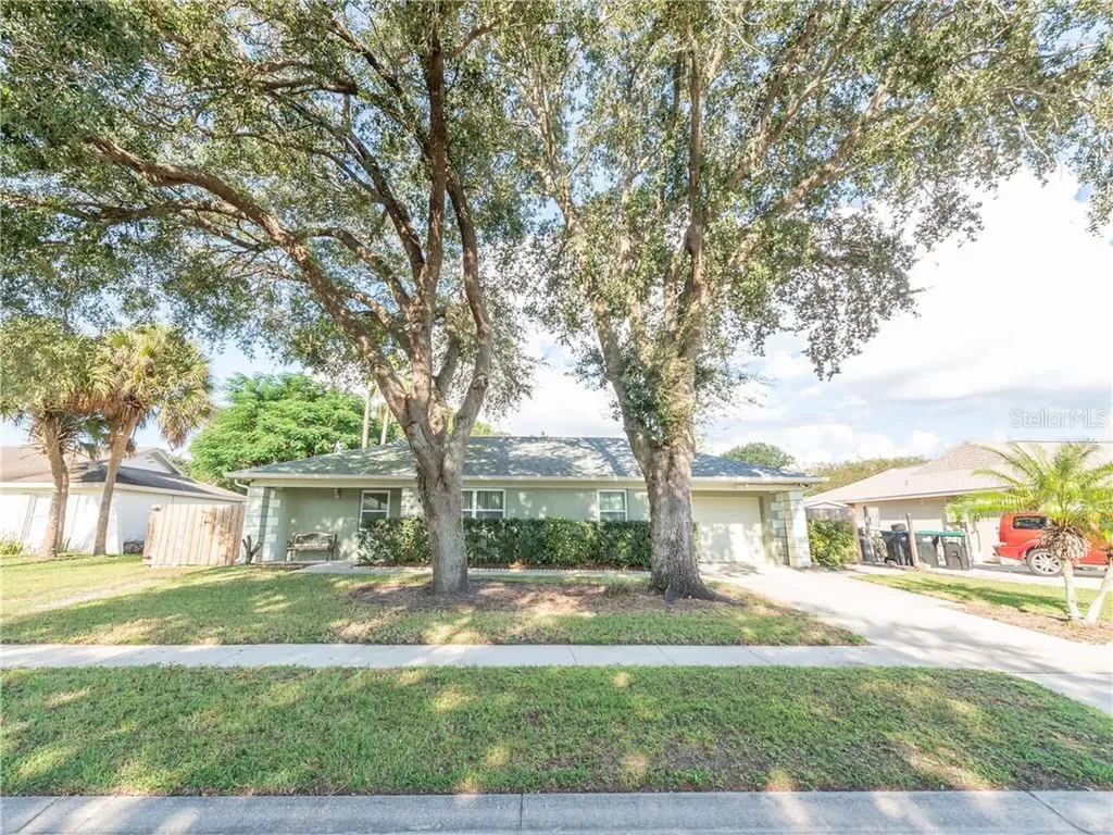 781 California Woods Circle Orlando FL 32824