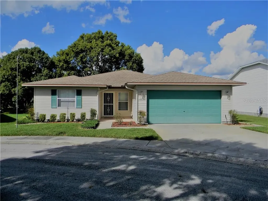 2251 Grand Cypress Drive Lakeland FL 33810