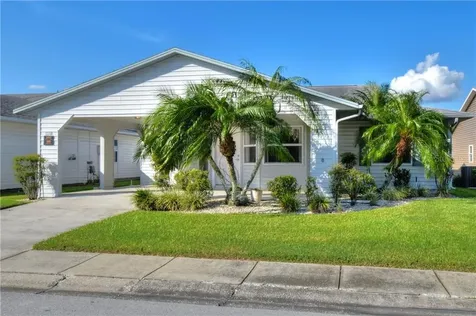1945 Prairie Dunes Circle N Lakeland FL 33810