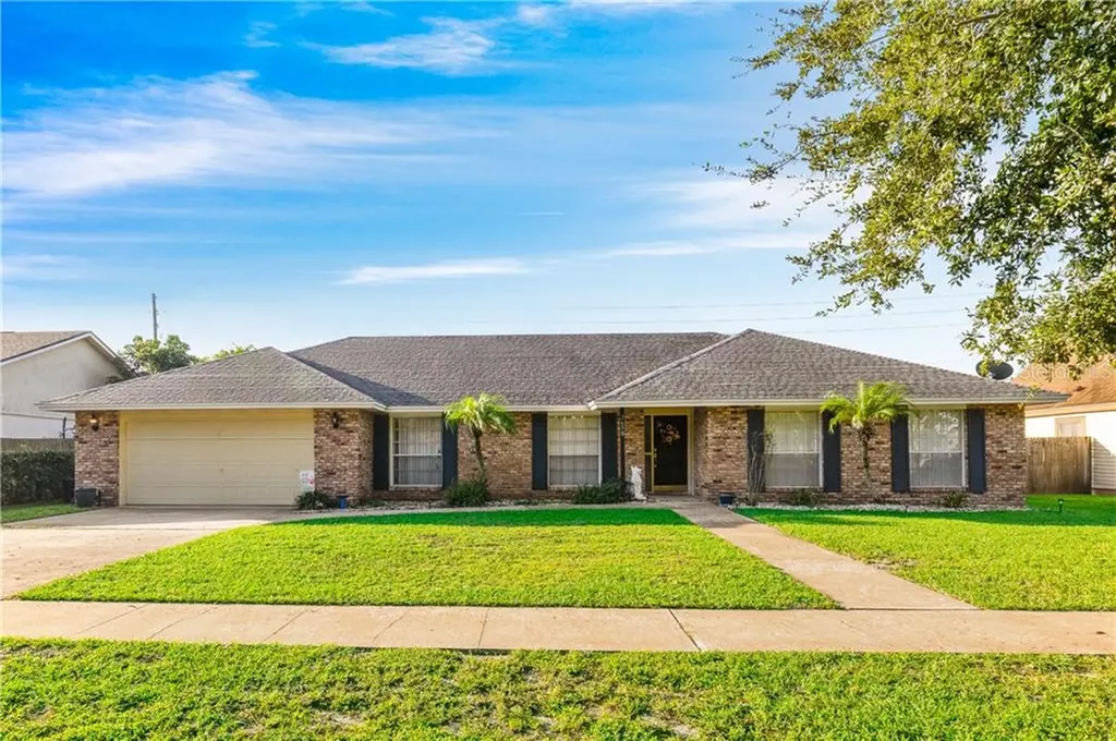 3658 Country Lakes Drive Belle Isle FL 32812