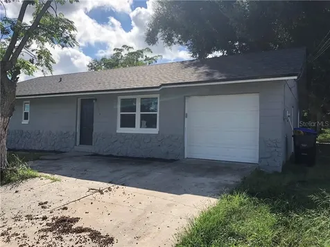 626 W Ella J Gilmore Street Apopka FL 32703