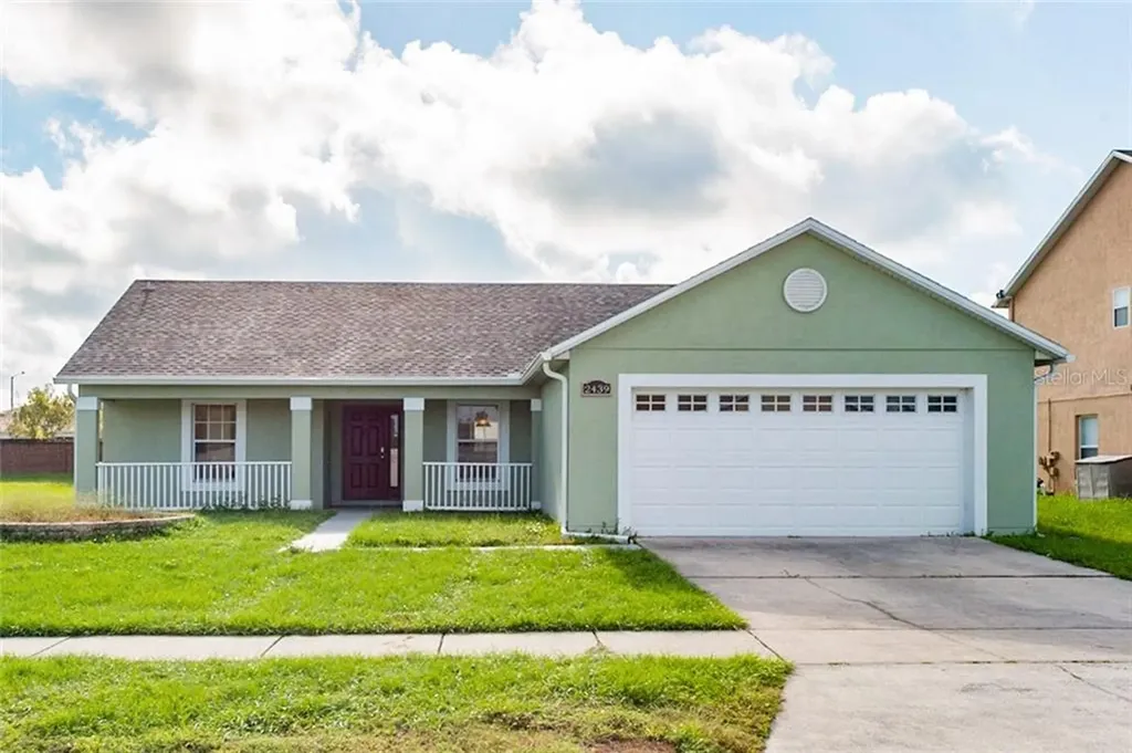 2439 Peace Circle Kissimmee FL 34758