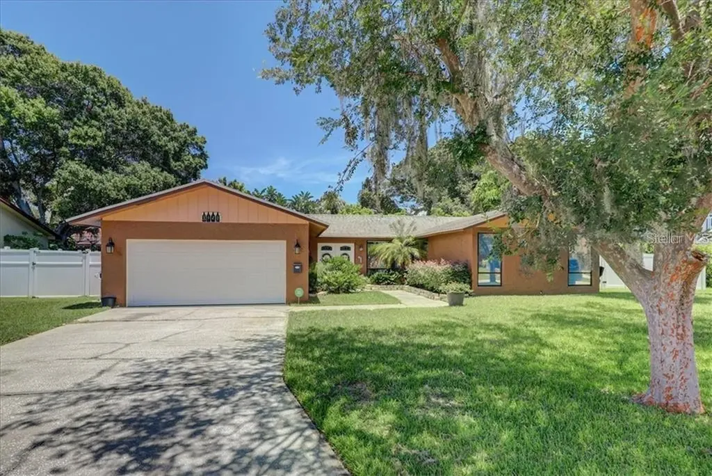 3940 42nd Street S St Petersburg FL 33711