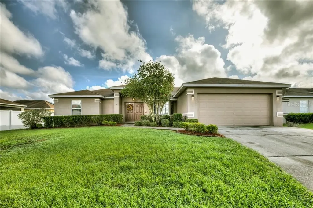 8713 Pebblebrooke Way Lakeland FL 33810