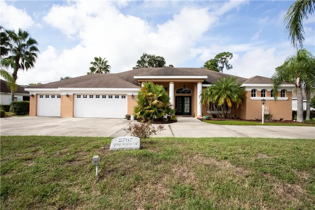2707 Spring Meadow Drive Plant City FL 33566