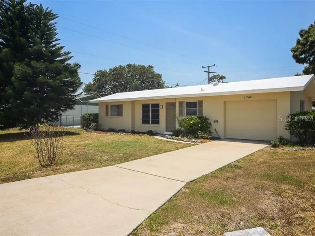 1794 Palm Drive Venice FL 34293