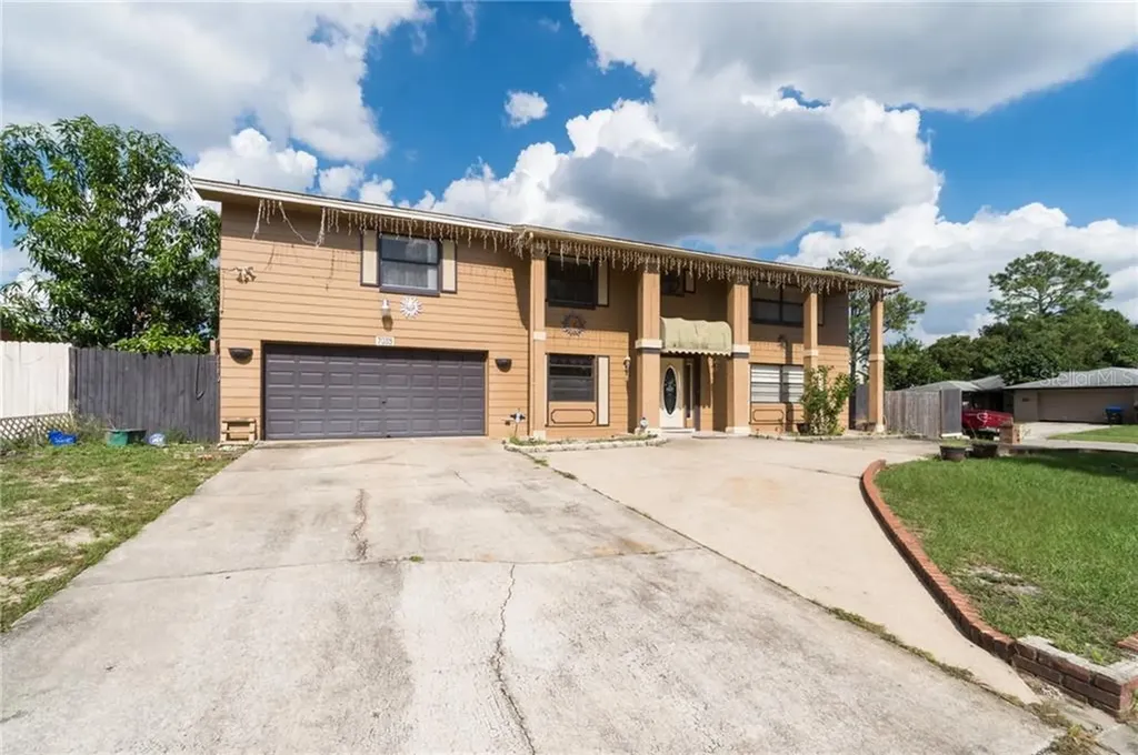 7039 Plumwood Court Orlando FL 32818