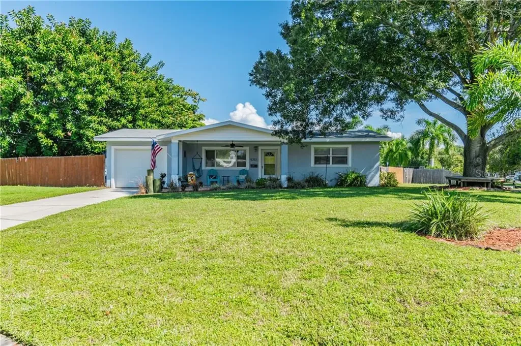 5701 Pershing Street NE St Petersburg FL 33703