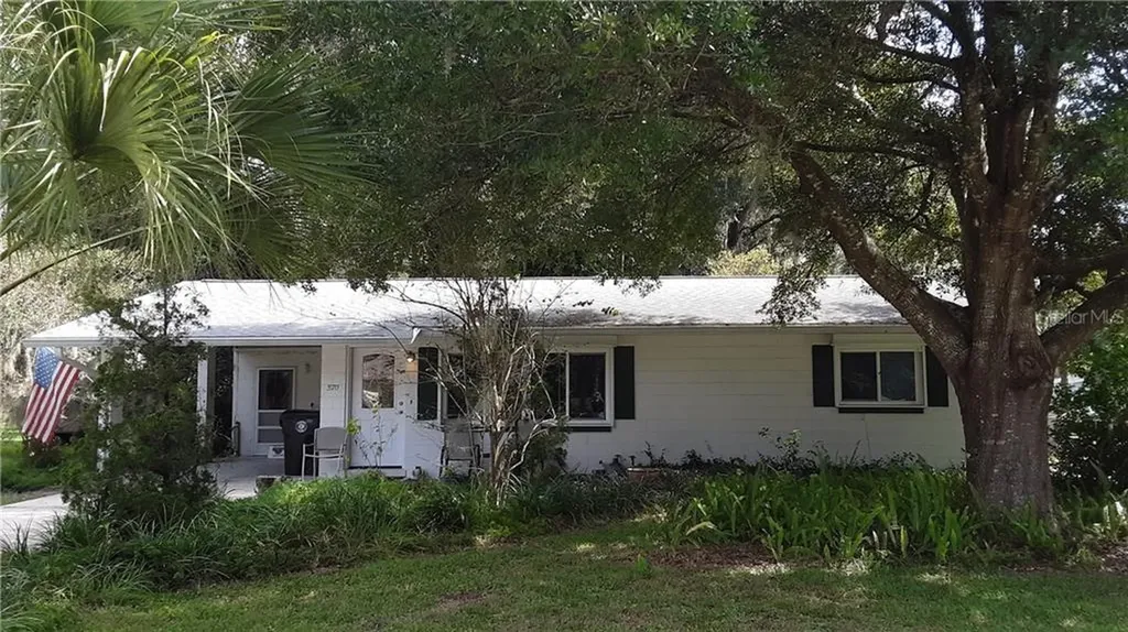 570 N Carpenter Avenue Orange City FL 32763