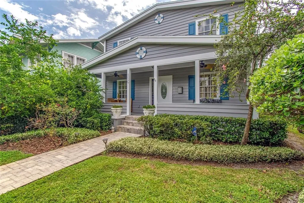 116 16th Avenue NE St Petersburg FL 33704