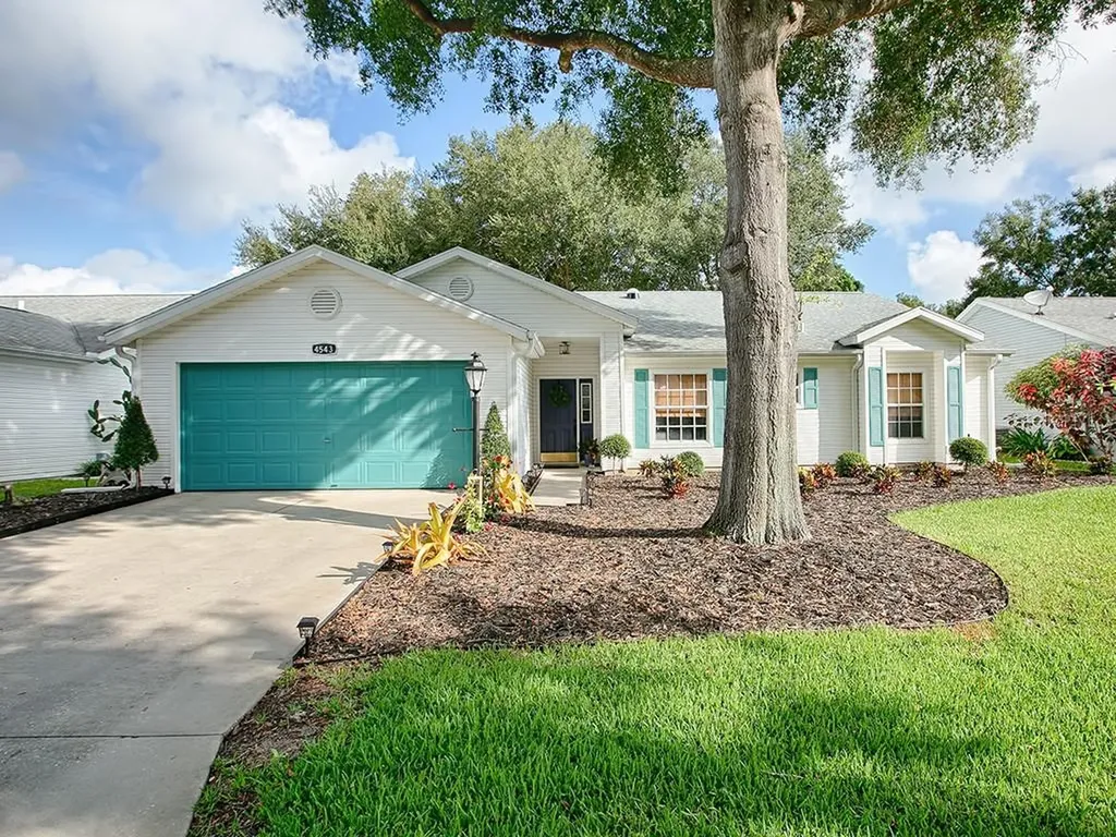 4543 Peach Tree Street Leesburg FL 34748
