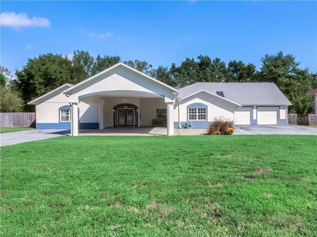 8053 Oak Park Road Orlando FL 32819