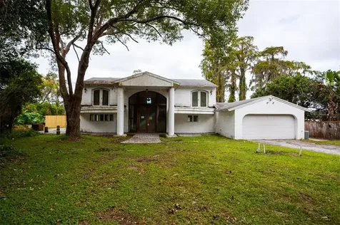 1405 Julie Lagoon Lutz FL 33549