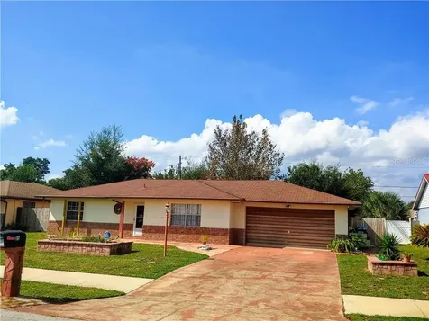 856 Mckenny Avenue Deltona FL 32725