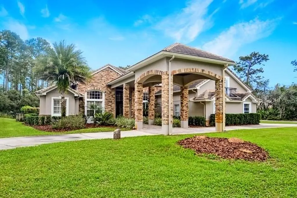 2751 Lake Pickett Place Chuluota FL 32766