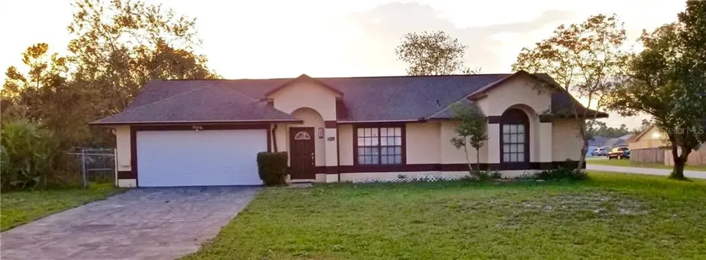 2884 W Huron Drive Deltona FL 32738