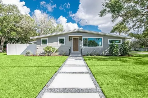 568 4th Street SW Largo FL 33770
