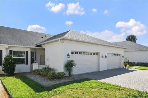 1061 Green Gate Boulevard Groveland FL 34736