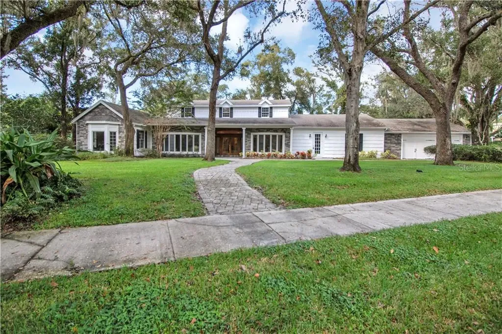 1978 Lynnwood Court Dunedin FL 34698