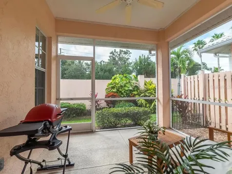1208 Berkshire Circle Venice FL 34292