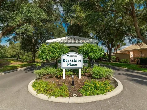 1208 Berkshire Circle Venice FL 34292