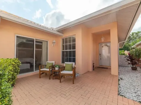 1208 Berkshire Circle Venice FL 34292