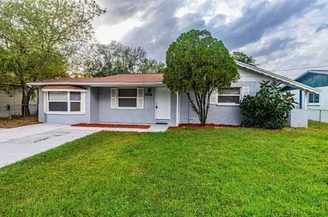 3215 Delray Drive Tampa FL 33619