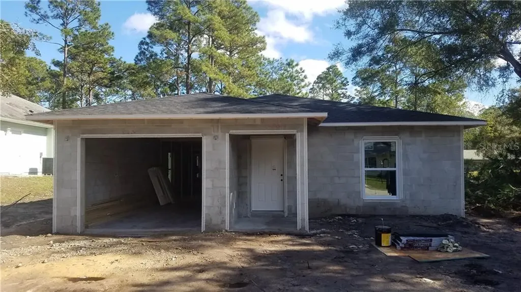 2121 9th Avenue Deland FL 32724