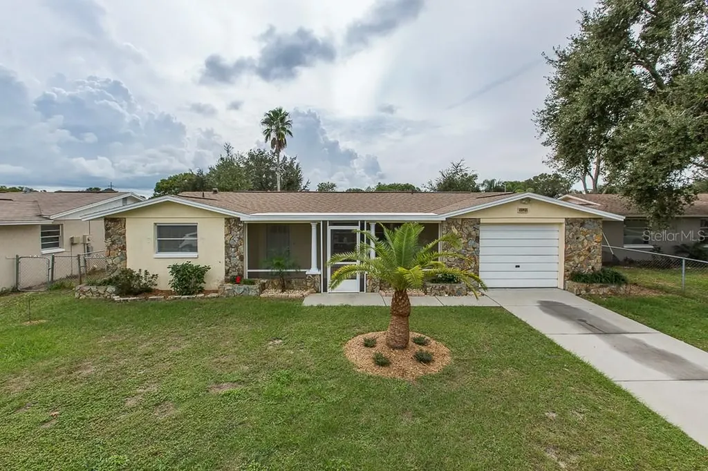 5620 Belleza Drive Holiday FL 34690