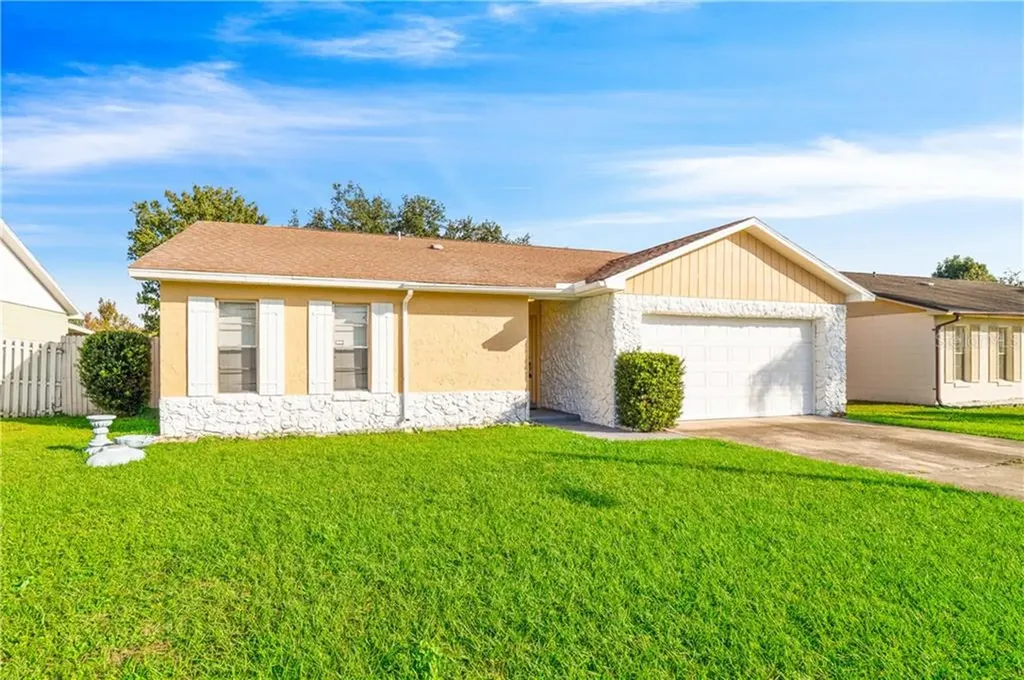 2333 Myrna Street Orlando FL 32839