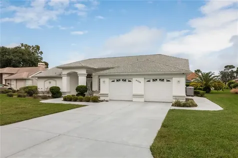 9320 Fox Hollow Lane Weeki Wachee FL 34613