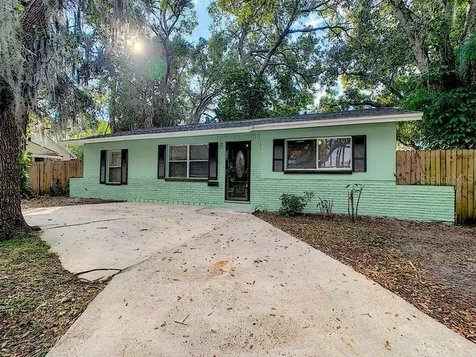 864 35th Avenue S St Petersburg FL 33705