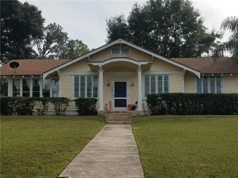 702 Carlton Avenue Lake Wales FL 33853