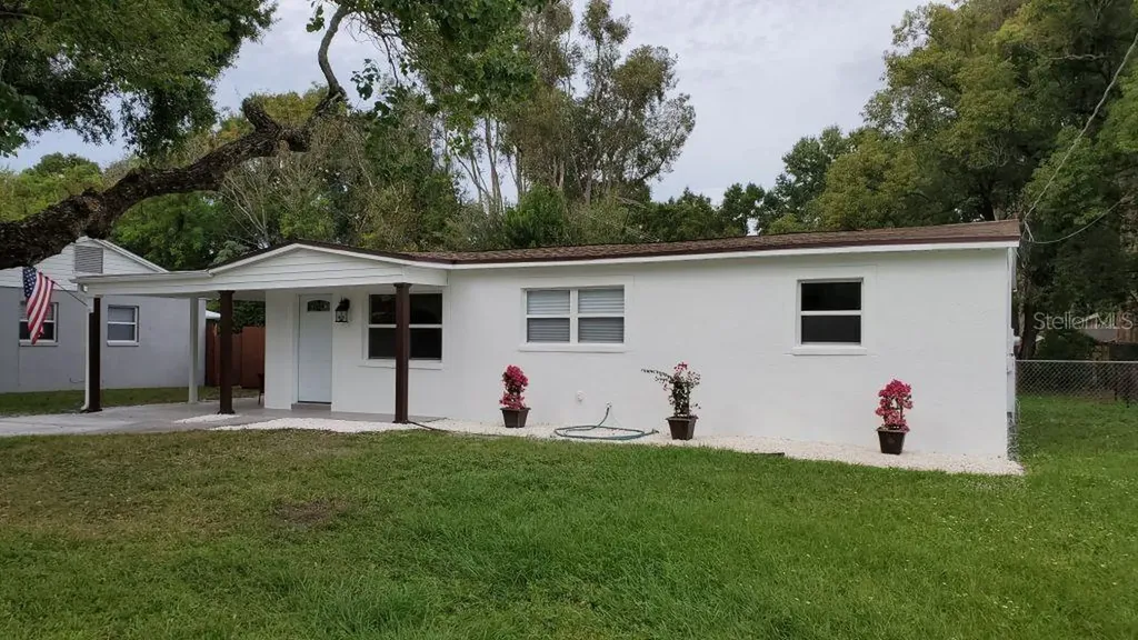 4005 W Fair Oaks Avenue Tampa FL 33611