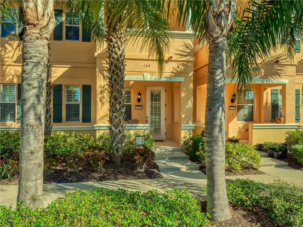 3776 82nd Avenue Cir E Sarasota FL 34243