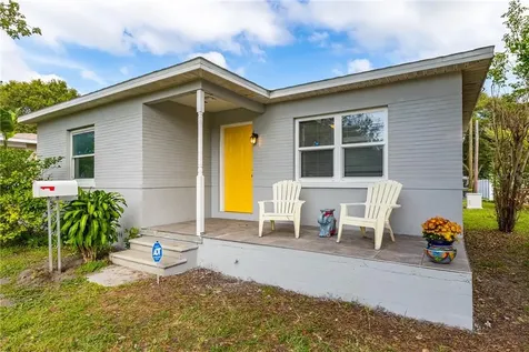 3321 16th Street N St Petersburg FL 33704