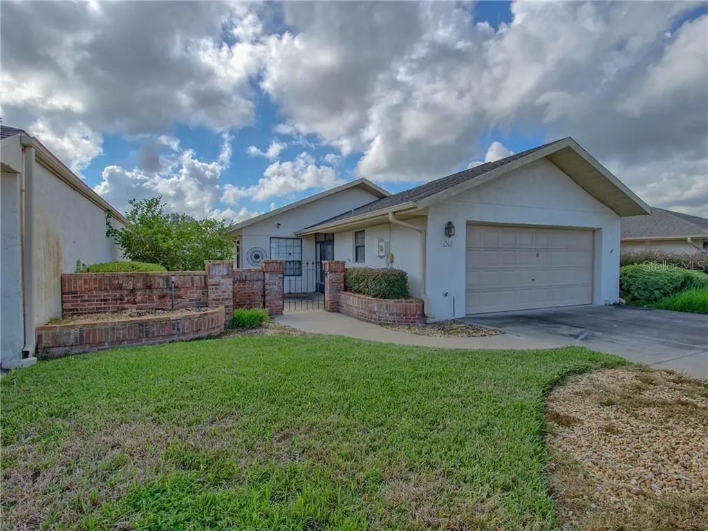 1509 S Pointe Drive Leesburg FL 34748