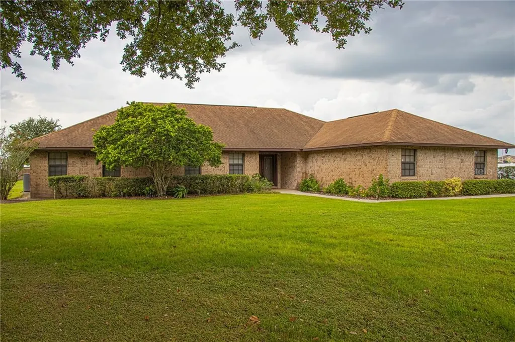 4007 Carey Court Auburndale FL 33823