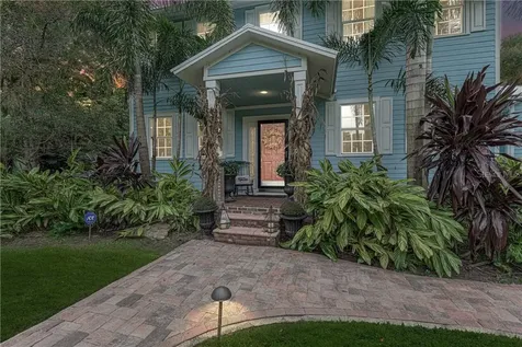 4438 Friar Tuck Lane Sarasota FL 34232