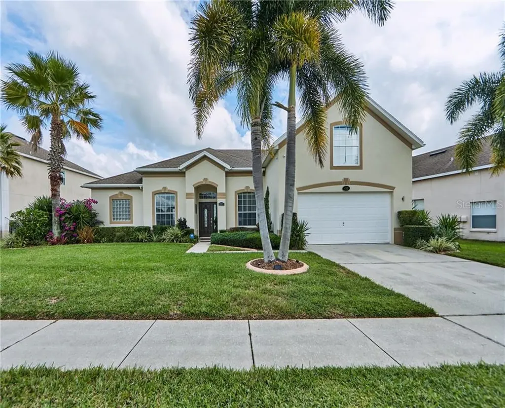 450 Lockbreeze Drive Davenport FL 33897