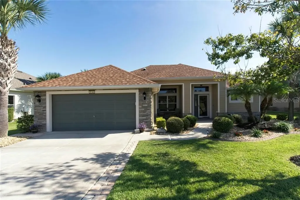 8144 Bridgeport Bay Circle Mount Dora FL 32757